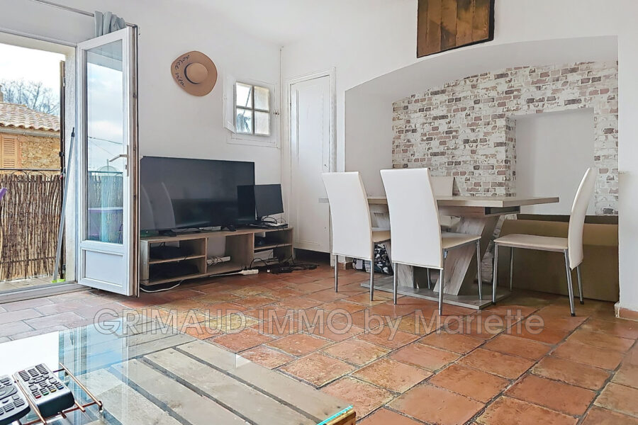 Appartement à vendre à Grimaud
