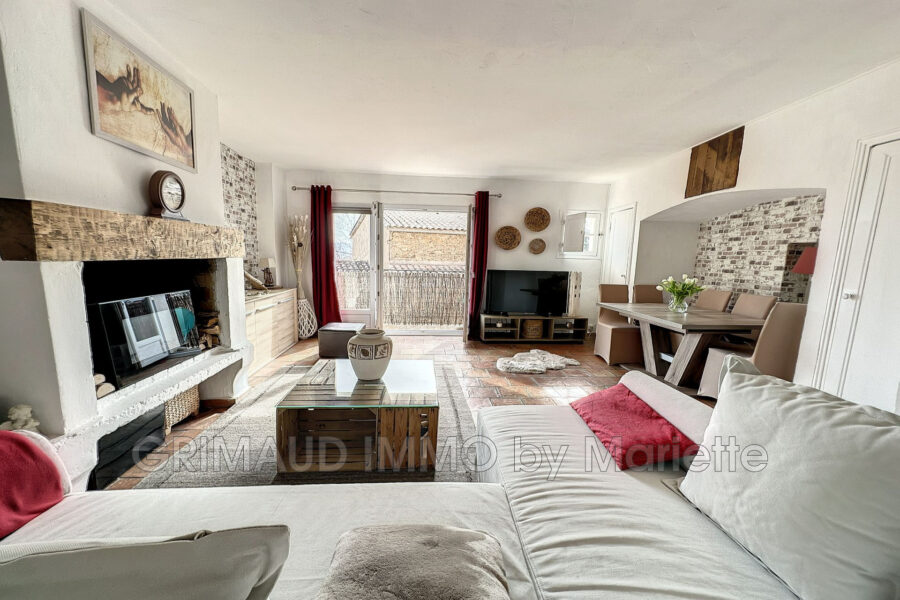Appartement à vendre à Grimaud