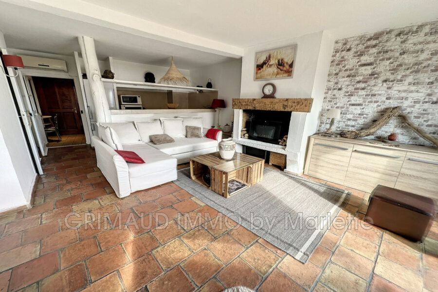 Appartement à vendre à Grimaud