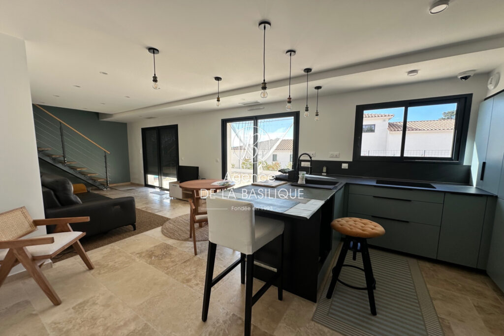 vente maison contemporaine 3 Pièce(s) – 3 pièces – 2 chambres