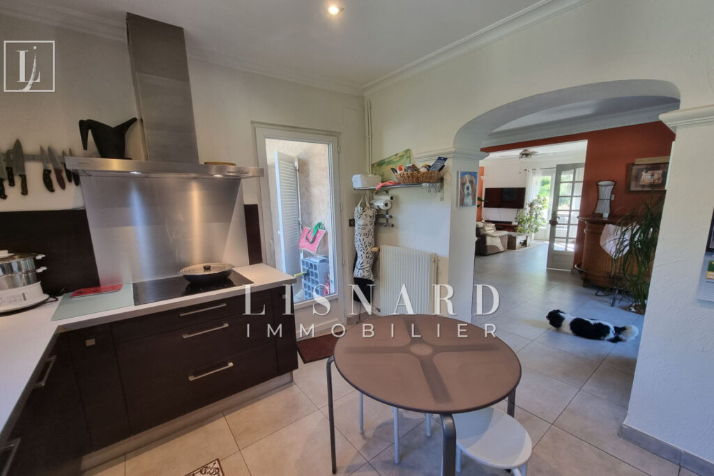 vente maison 4 Pièce(s) – 4 pièces – 3 chambres – 105.00 m²