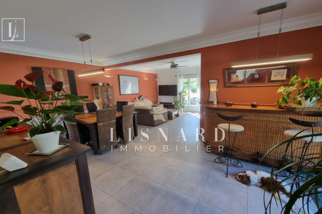 vente maison 4 Pièce(s) – 4 pièces – 3 chambres – 105.00 m²