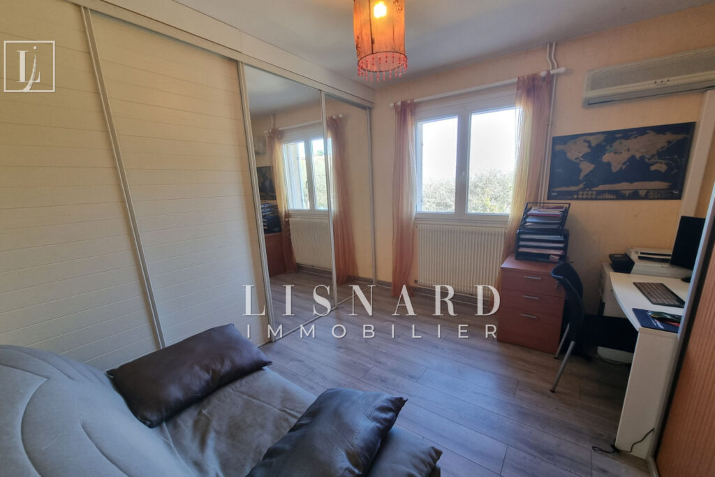 vente maison 4 Pièce(s) – 4 pièces – 3 chambres – 105.00 m²