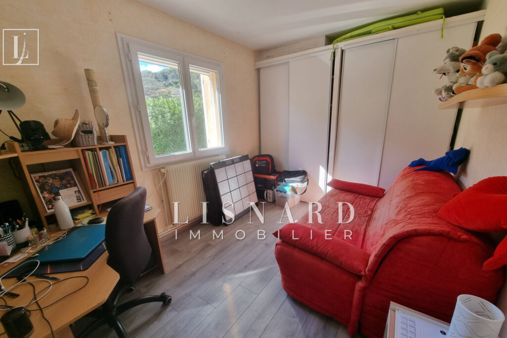 vente maison 4 Pièce(s) – 4 pièces – 3 chambres – 105.00 m²