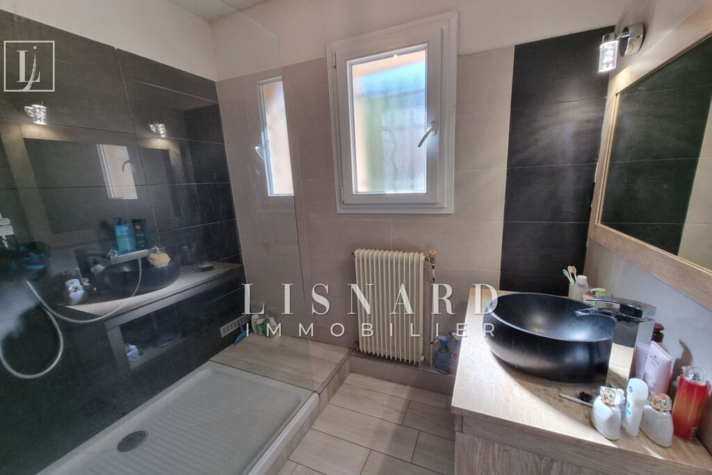 vente maison 4 Pièce(s) – 4 pièces – 3 chambres – 105.00 m²