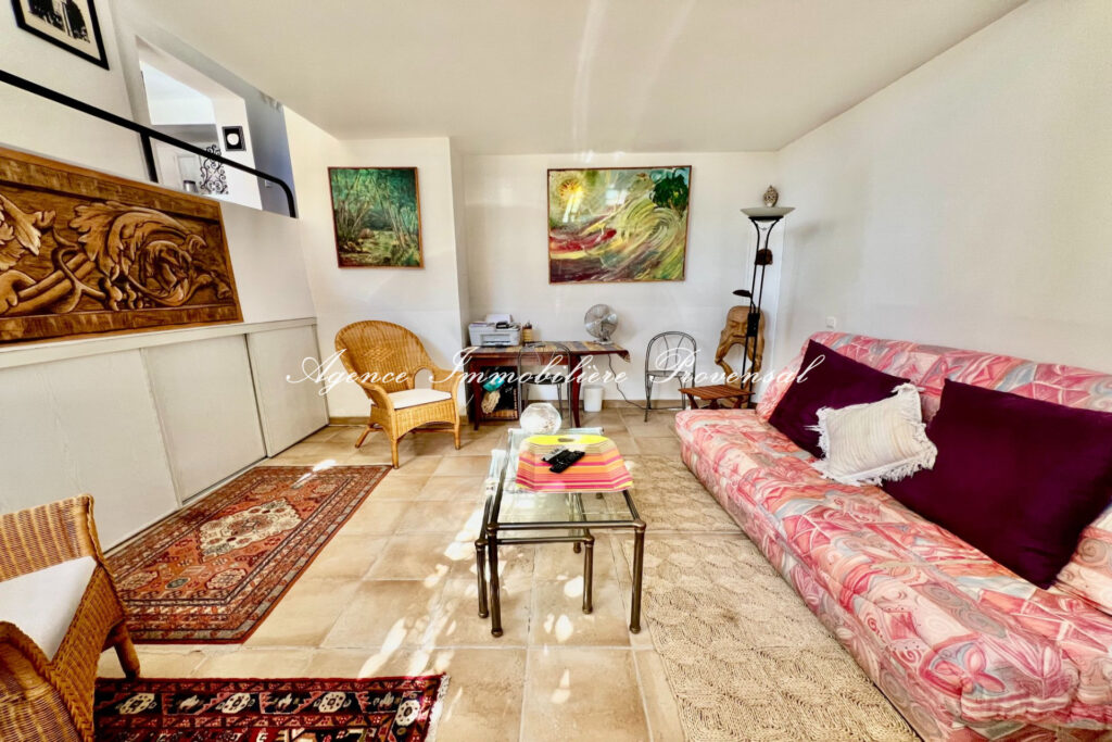 vente maison 5 Pièce(s) – 5 pièces – 3 chambres – 110.00 m²