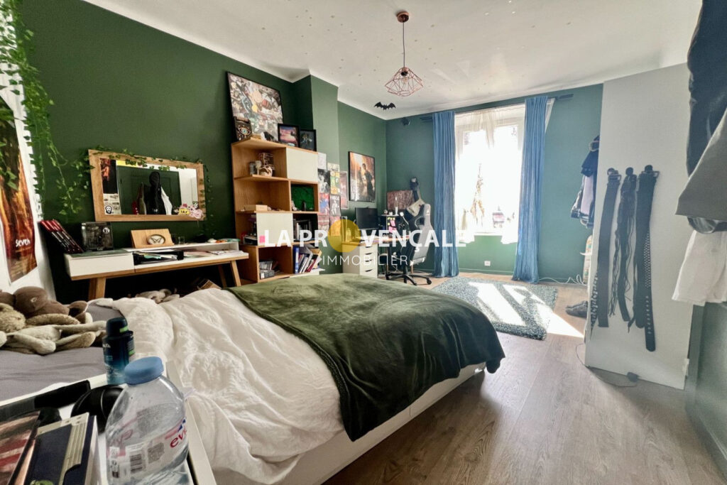 vente maison 4 Pièce(s) – 4 pièces – 3 chambres – 150.00 m²