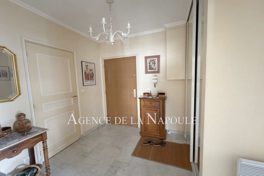 Appartement à vendre à Mandelieu-la-napoule
