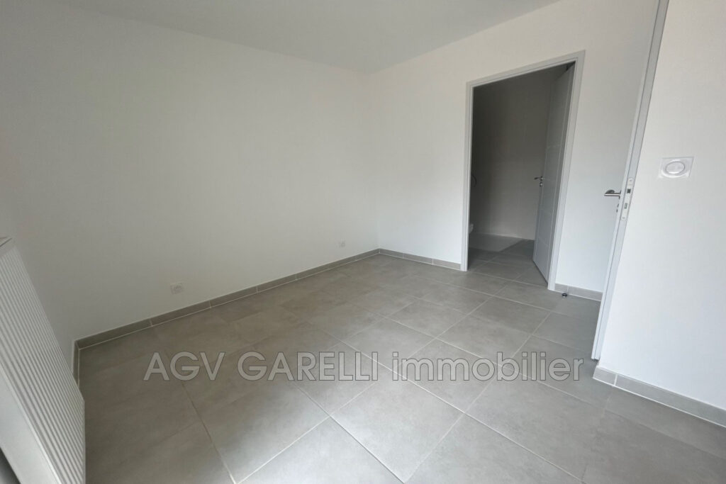 vente appartement 4 Pièce(s) – 4 pièces – 3 chambres – 94.30 m²