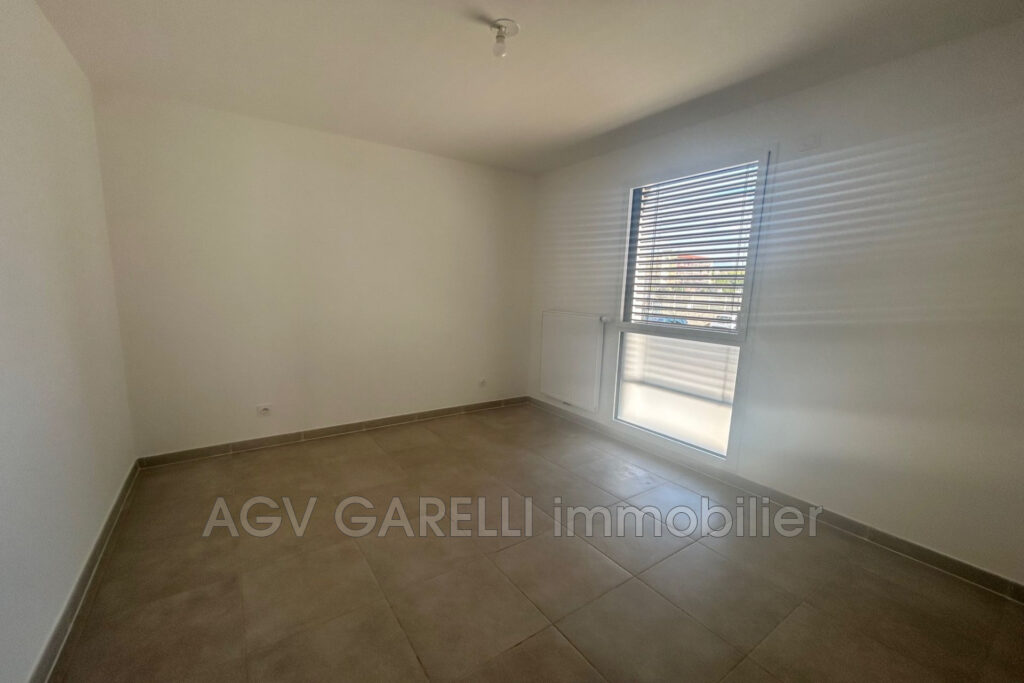 vente appartement 4 Pièce(s) – 4 pièces – 3 chambres – 94.30 m²