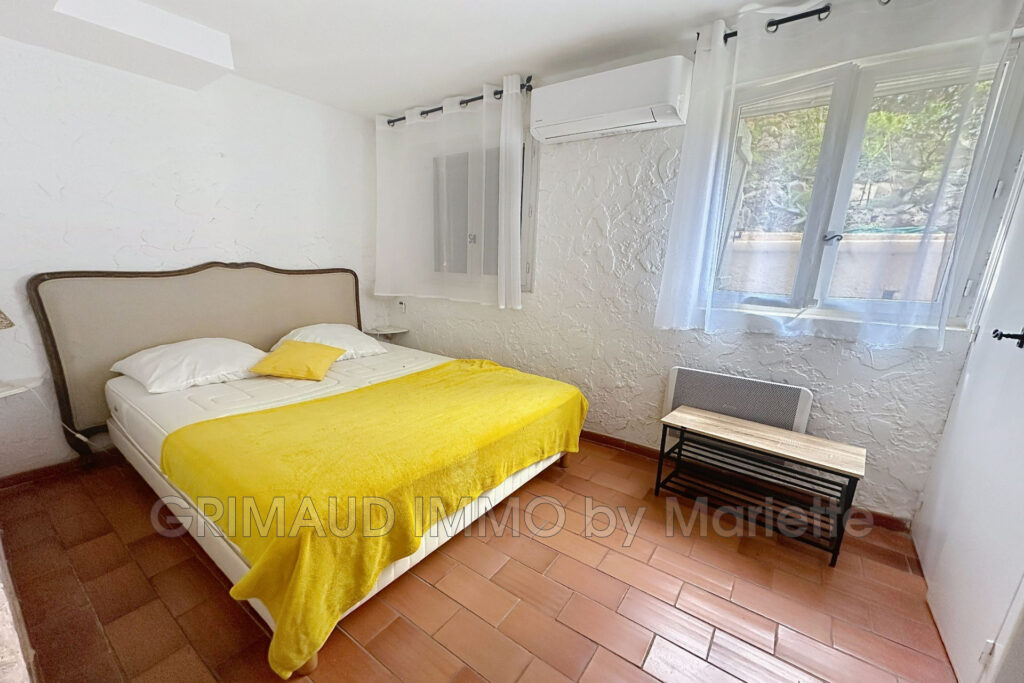 Bel appartement au calme, dans une résidence avec piscine. – 3 pièces – 2 chambres – 49.67 m²