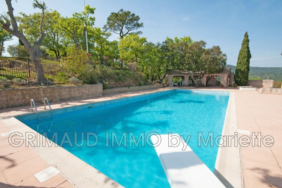 Appartement à vendre à Grimaud
