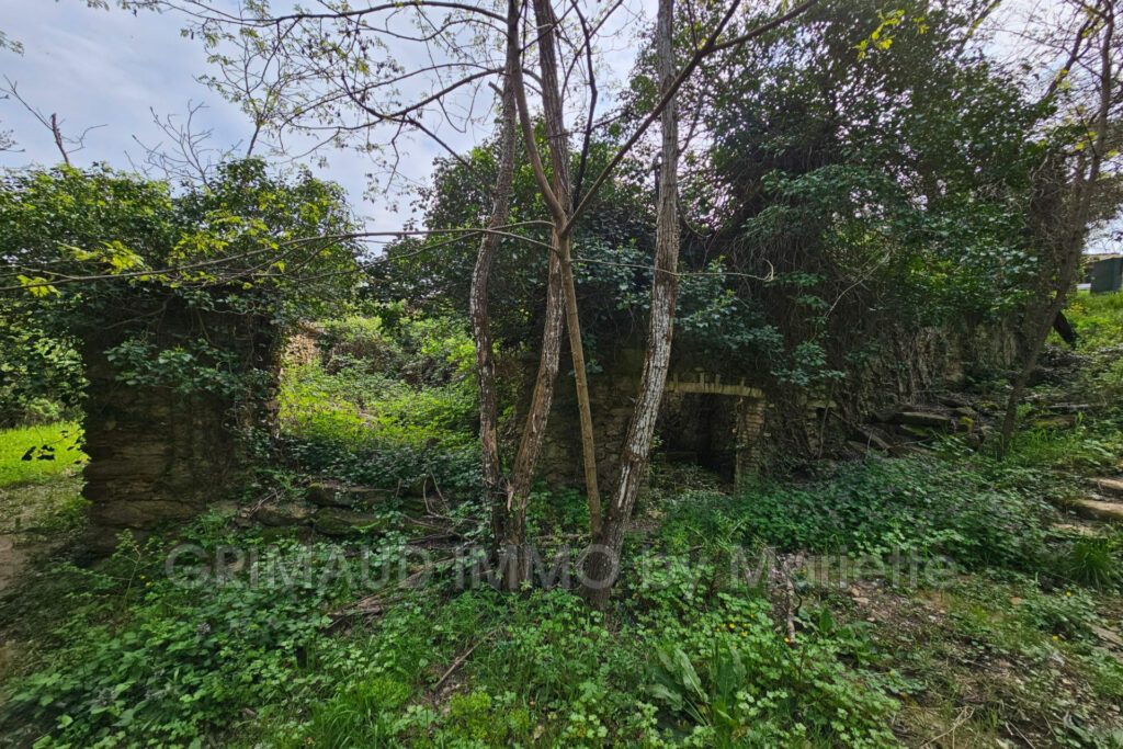 vente maison de hameau – NR pièces – 3 chambres – 140.00 m²