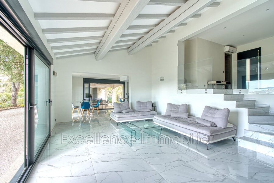 Maison à vendre à Sainte-maxime
