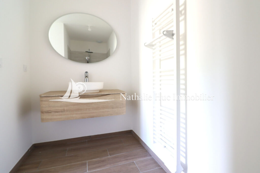 vente villa 4 Pièce(s) – 4 pièces – 3 chambres – 93.00 m²