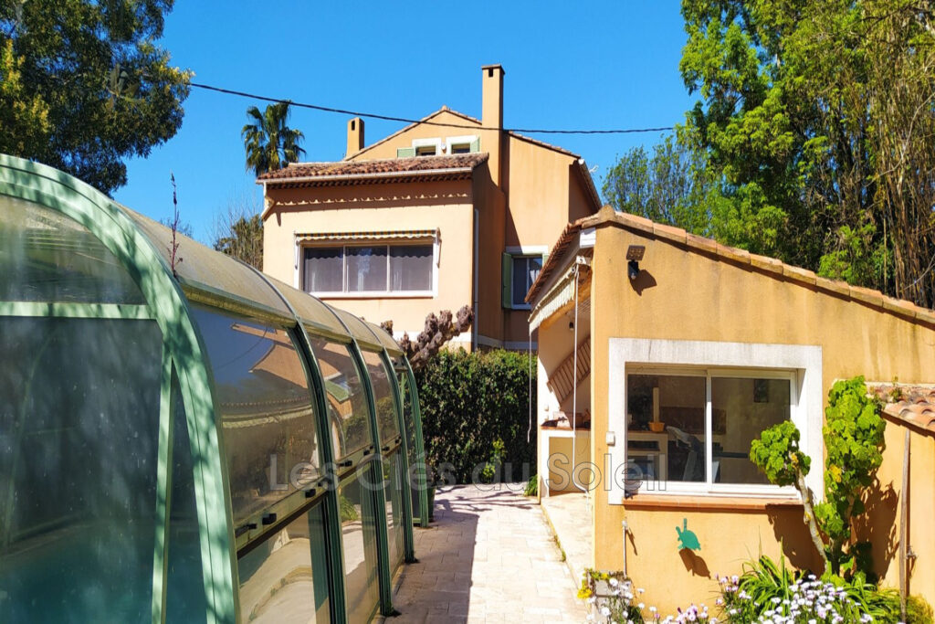 vente maison 4 Pièce(s) – 4 pièces – 3 chambres – 150.00 m²