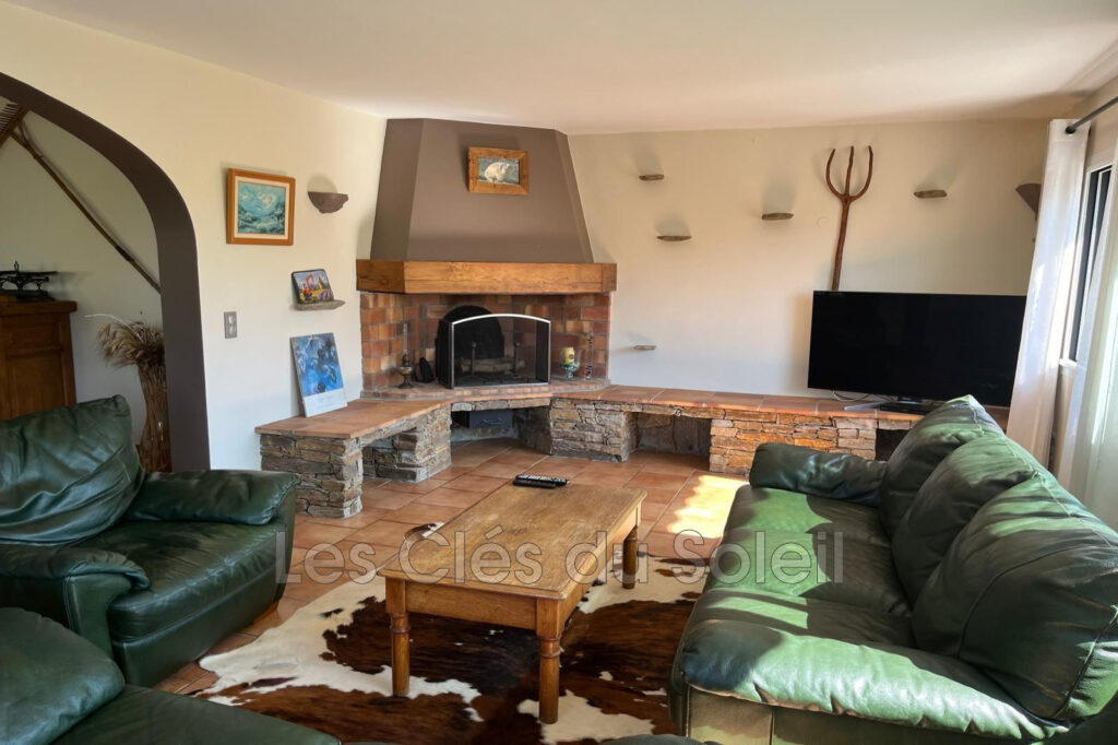 vente maison 4 Pièce(s) – 4 pièces – 3 chambres – 150.00 m²