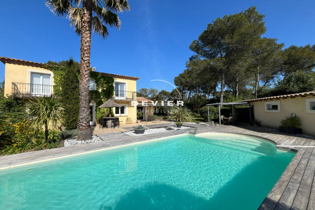 vente maison 6 Pièce(s) – 6 pièces – 5 chambres – 180.00 m²