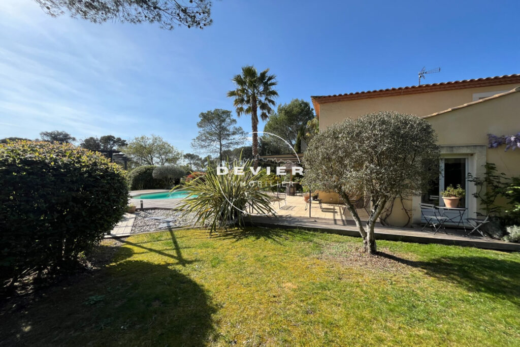 vente maison 6 Pièce(s) – 6 pièces – 5 chambres – 180.00 m²