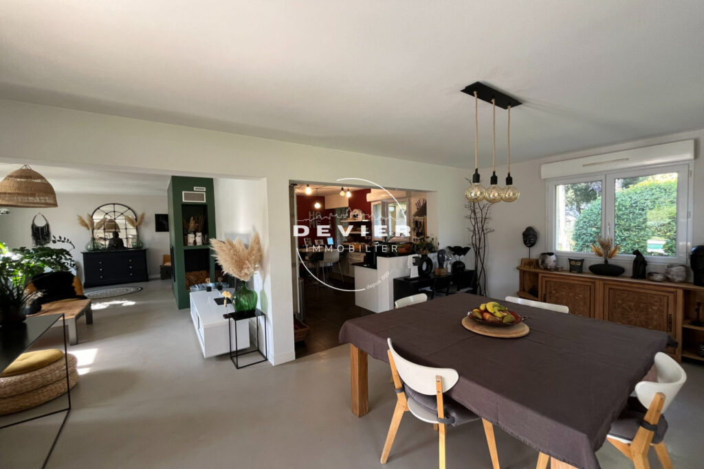 vente maison 6 Pièce(s) – 6 pièces – 5 chambres – 180.00 m²