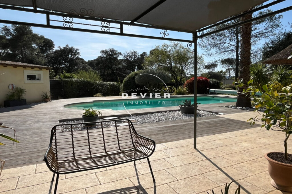 vente maison 6 Pièce(s) – 6 pièces – 5 chambres – 180.00 m²