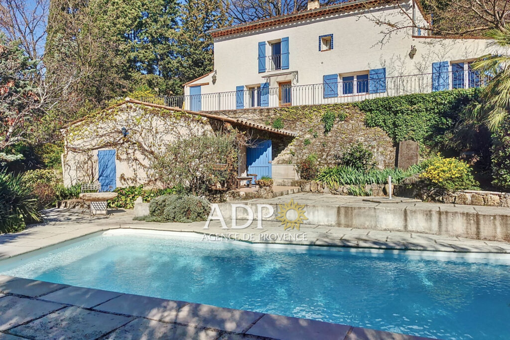 AUTHENTIQUE MAS PROVENÇAL À GRASSE SAINT-FRANÇOIS Belle vue –  – NR pièces – 3 chambres – 131.39 m²