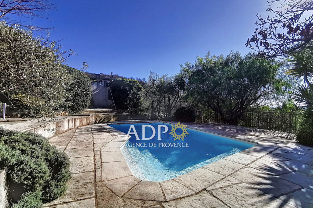 AUTHENTIQUE MAS PROVENÇAL À GRASSE SAINT-FRANÇOIS Belle vue –  – NR pièces – 3 chambres – 131.39 m²