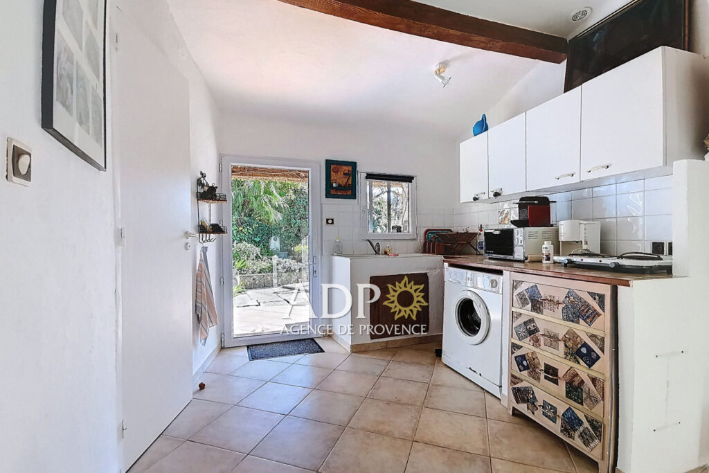 AUTHENTIQUE MAS PROVENÇAL À GRASSE SAINT-FRANÇOIS Belle vue –  – NR pièces – 3 chambres – 131.39 m²