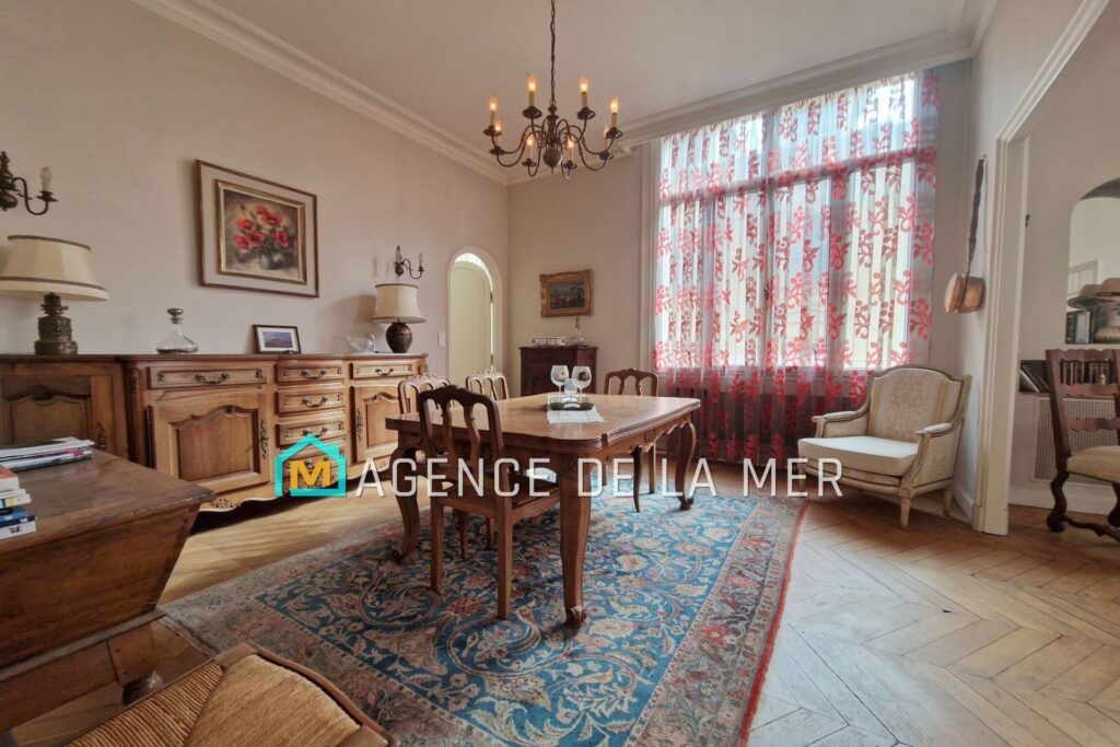 vente appartement 5 Pièce(s) – 5 pièces – 3 chambres – 132.40 m²