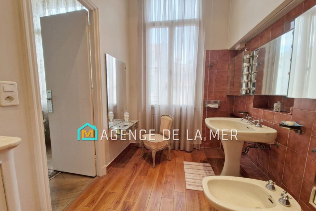 vente appartement 5 Pièce(s) – 5 pièces – 3 chambres – 132.40 m²