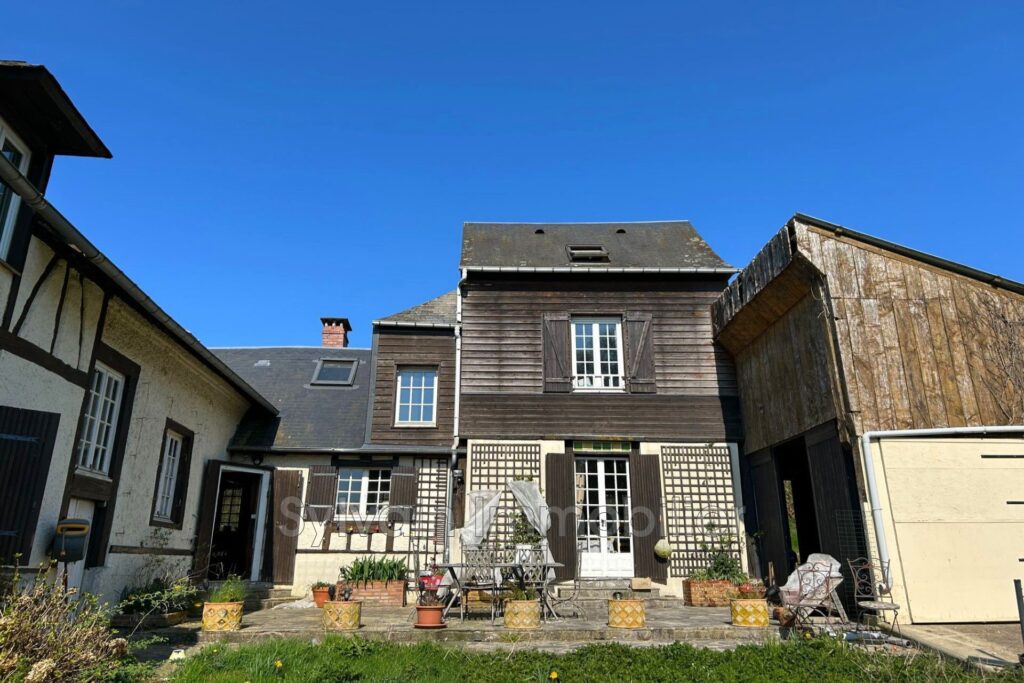 vente maison 6 Pièce(s) – 6 pièces – 6 chambres – 140.94 m²