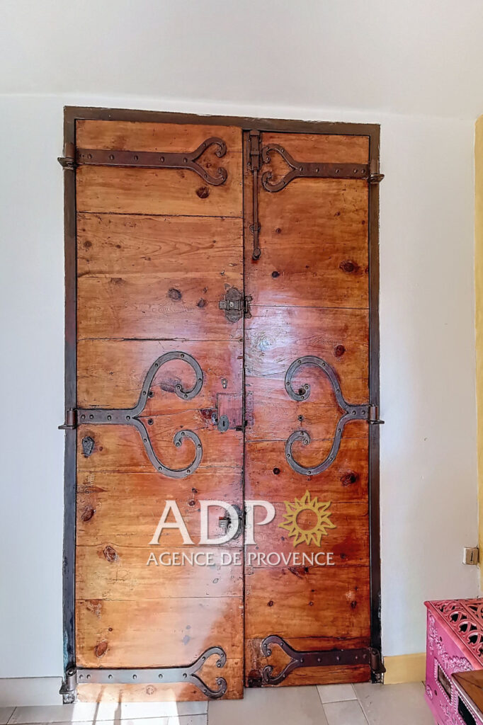 AUTHENTIQUE MAS PROVENÇAL À GRASSE SAINT-FRANÇOIS Belle vue –  – NR pièces – 3 chambres – 131.39 m²