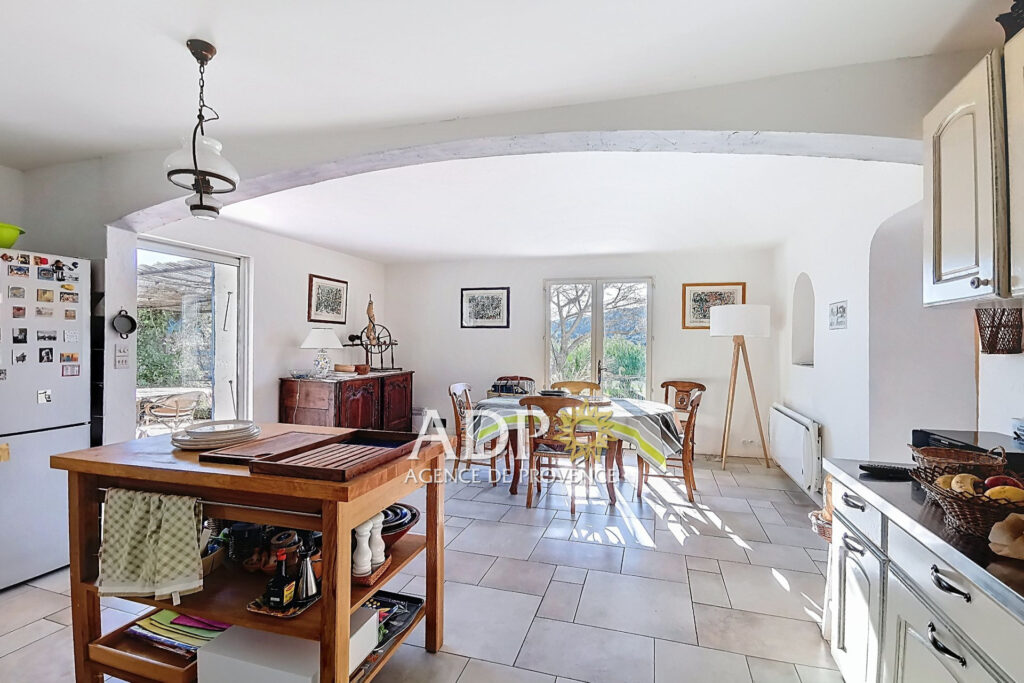 AUTHENTIQUE MAS PROVENÇAL À GRASSE SAINT-FRANÇOIS Belle vue –  – NR pièces – 3 chambres – 131.39 m²