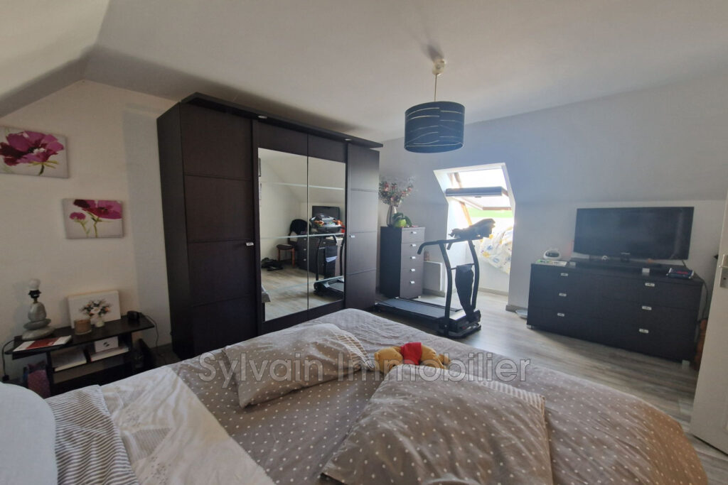 vente maison 6 Pièce(s) – 6 pièces – 3 chambres – 130.00 m²