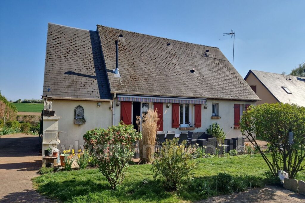 vente maison 6 Pièce(s) – 6 pièces – 3 chambres – 130.00 m²