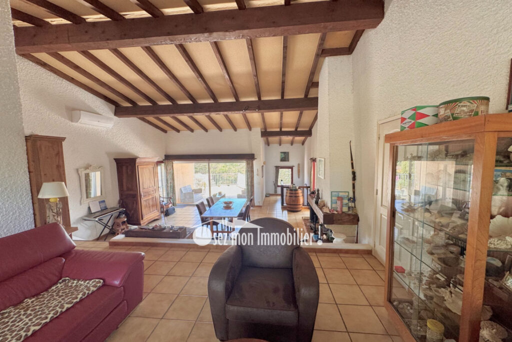 vente maison de caractère 6 Pièce(s) – 6 pièces – 4 chambres – 146.00 m²