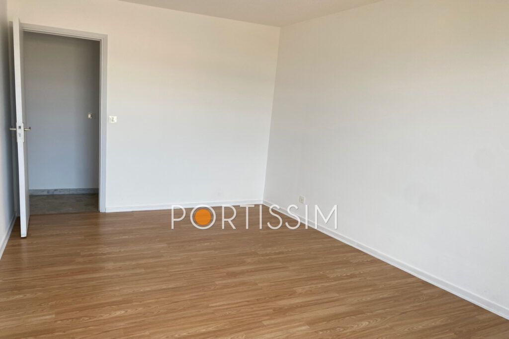 Cagnes-Sur-Mer / appartement 3 pièces / proche mer / parking – 3 pièces – 2 chambres – 73.50 m²