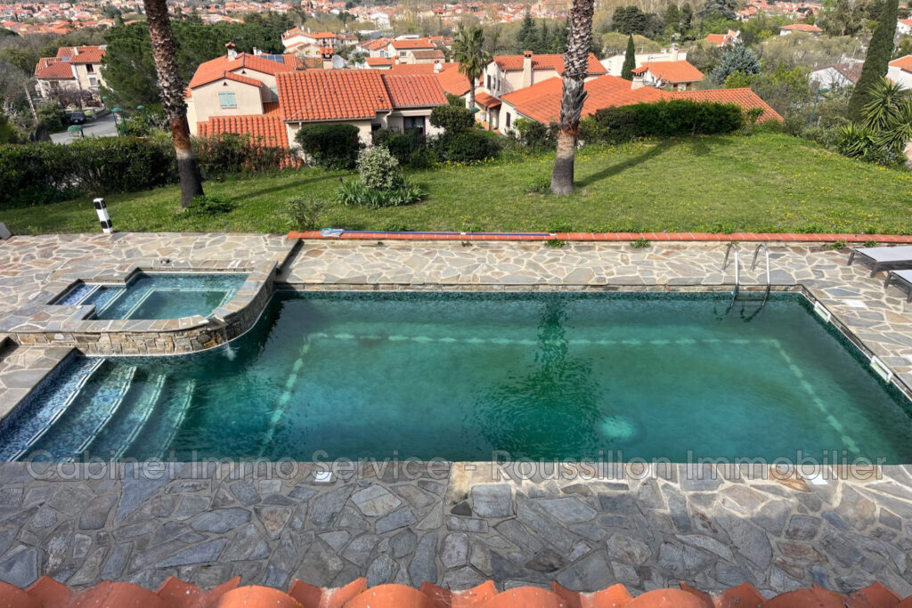 vente propriété – NR pièces – 5 chambres – 177.71 m²