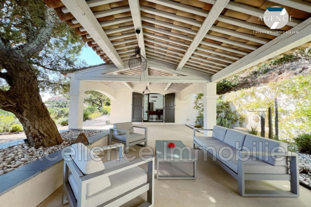 vente propriété 8 Pièce(s) – 8 pièces – 5 chambres – 235.00 m²