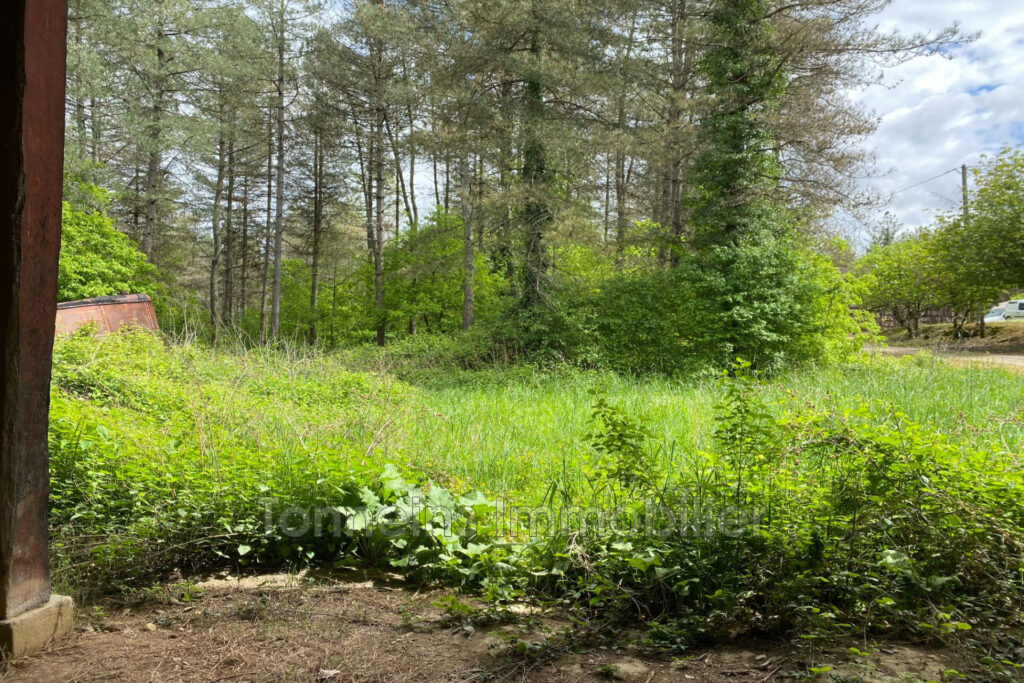 À vendre  Grange en pierre de 500 m² à rénover avec terrain d – 1 pièce – NR chambres – 500.00 m²