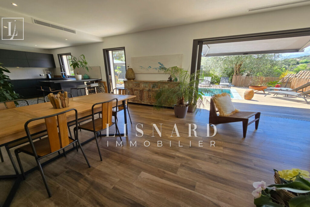 vente maison récente 4 Pièce(s) – 4 pièces – 4 chambres – 145.00 m²