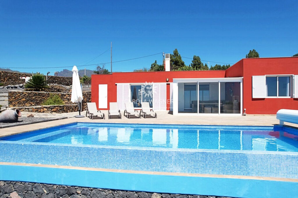 vente villa contemporaine 7 Pièce(s) – 7 pièces – 3 chambres – 130.00 m²