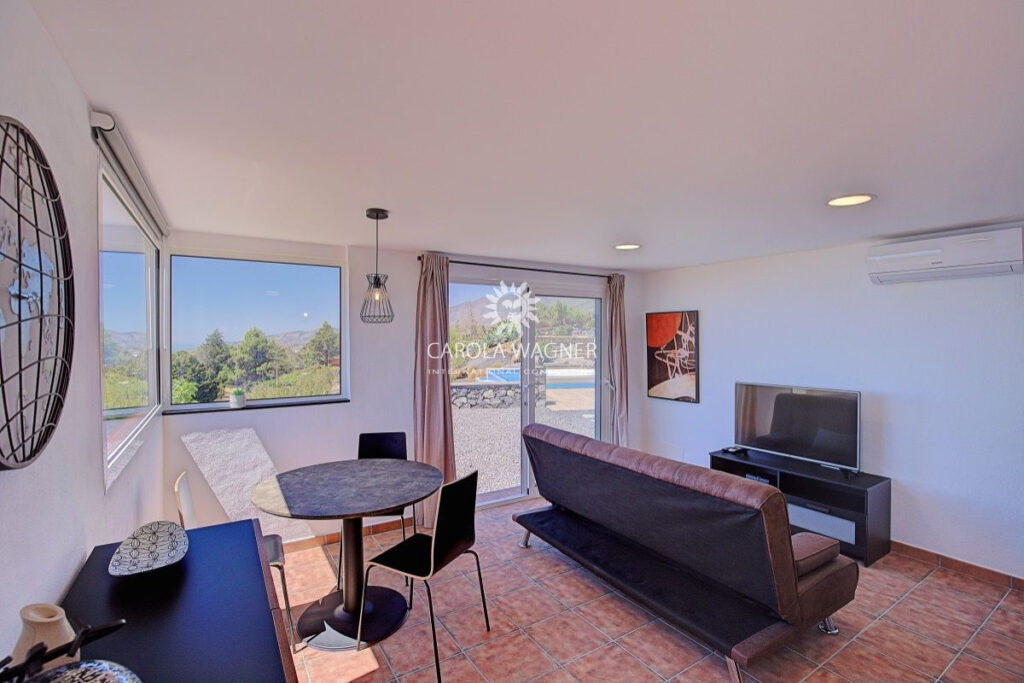 vente villa contemporaine 7 Pièce(s) – 7 pièces – 3 chambres – 130.00 m²