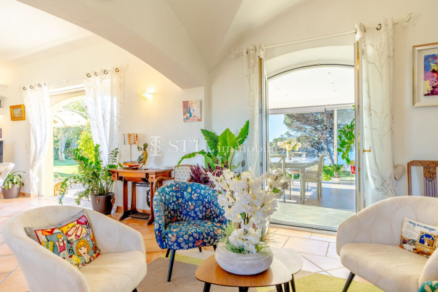 Maison à vendre à Sainte-maxime