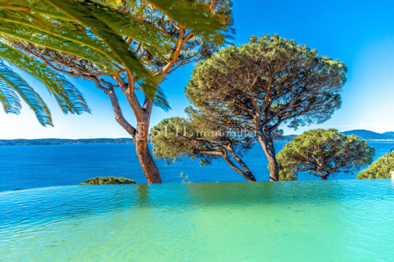 vente villa 7 Pièce(s) – 7 pièces – 4 chambres – 203.00 m²