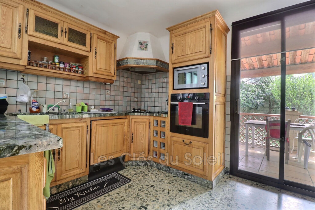 CAMPS LA SOURCE_ Maison individuelle de type 5  Libre de toute – 5 pièces – 4 chambres – 127.00 m²