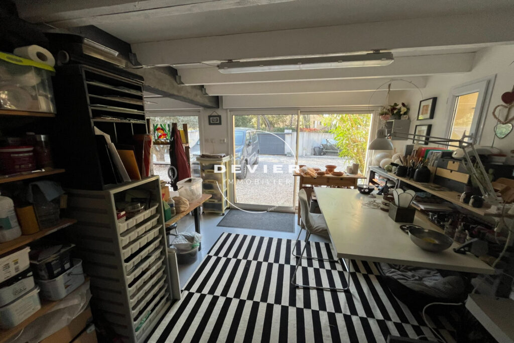 vente maison 6 Pièce(s) – 6 pièces – 5 chambres – 180.00 m²