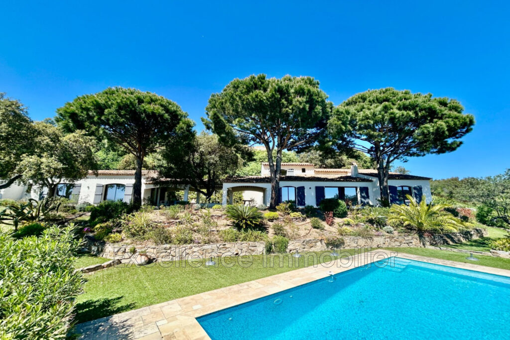 vente propriété 8 Pièce(s) – 8 pièces – 5 chambres – 235.00 m²