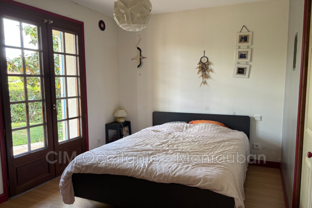 vente maison 6 Pièce(s) – 6 pièces – 5 chambres – 145.00 m²