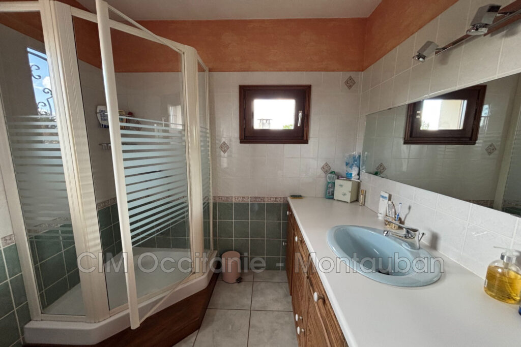 vente maison 6 Pièce(s) – 6 pièces – 5 chambres – 145.00 m²